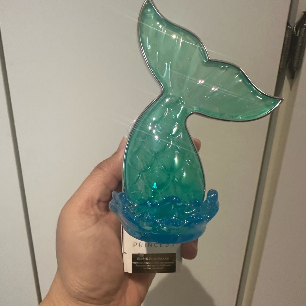 Bath & Body Works Disney Ariel Wallflower